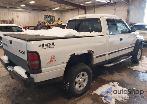 1999 Dodge Ram 1500 St from USA, damaged, VIN 3B7HF13Z9XM531173